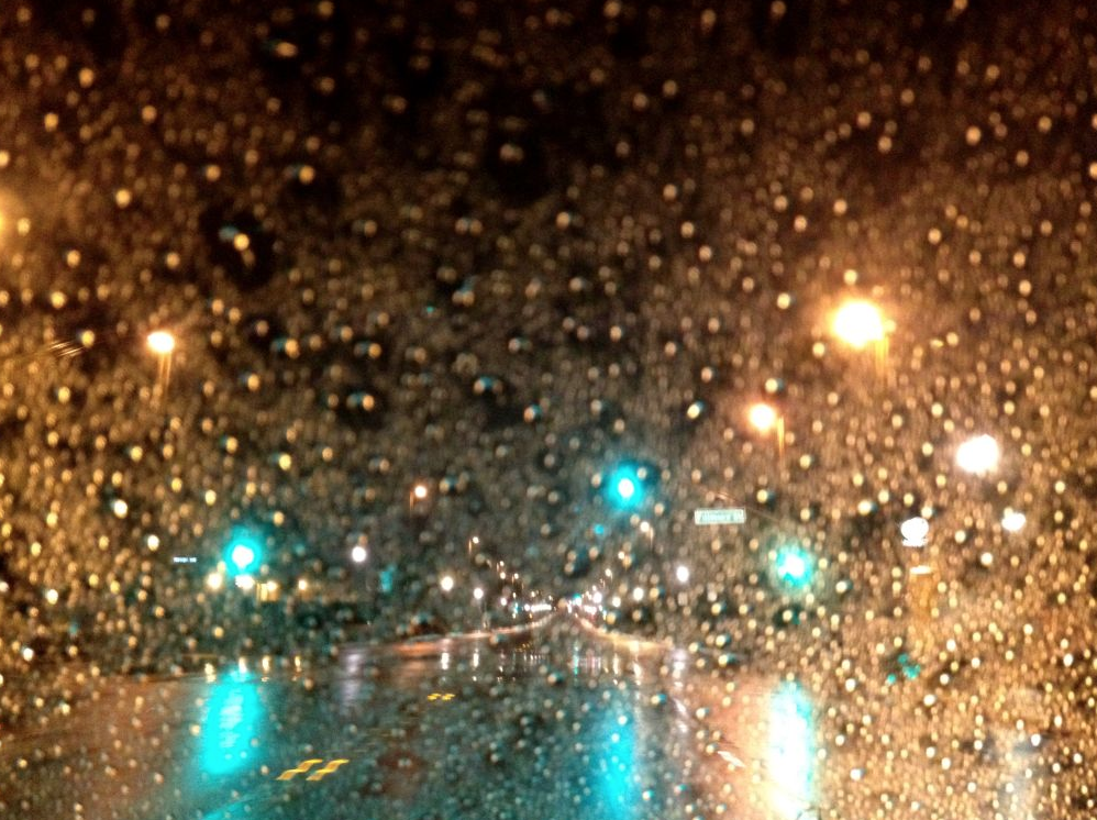 The Dos and Don't of Driving in the Rain